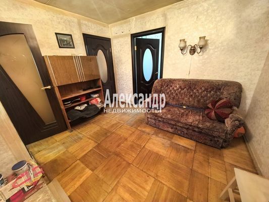 Продам трехкомнатную (3-комн.) квартиру, Народного Ополчения пр-кт, 97, Санкт-Петербург г