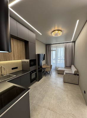 Продам трехкомнатную (3-комн.) квартиру, Братьев Весниных б-р, 1, Москва г