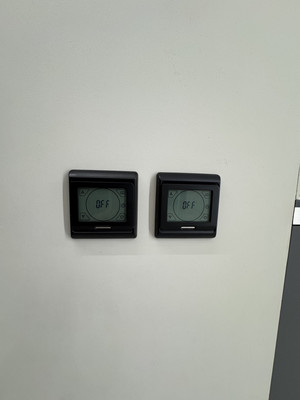 Продам трехкомнатную (3-комн.) квартиру, Братьев Весниных б-р, 1, Москва г