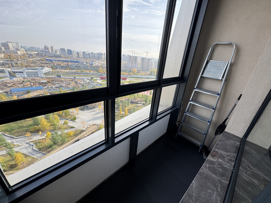 Продам трехкомнатную (3-комн.) квартиру, Братьев Весниных б-р, 1, Москва г