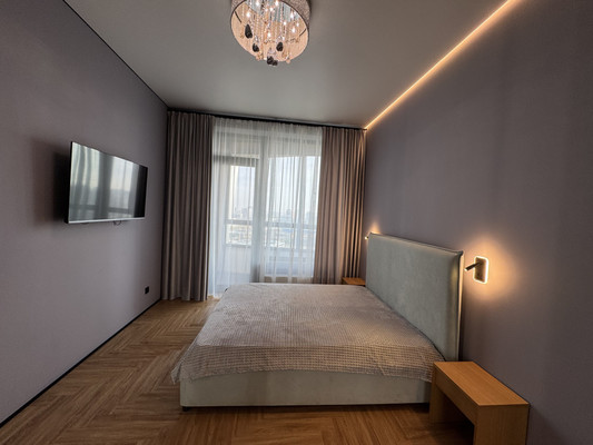 Продам трехкомнатную (3-комн.) квартиру, Братьев Весниных б-р, 1, Москва г