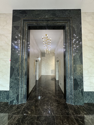 Продам трехкомнатную (3-комн.) квартиру, Братьев Весниных б-р, 1, Москва г