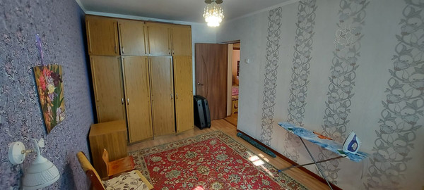 Продам двухкомнатную (2-комн.) квартиру, Газовиков ул, 1, Небуг с