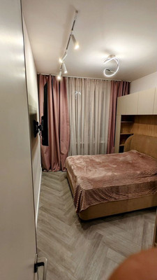 Сдам двухкомнатную (2-комн.) квартиру, Крузенштерна ул, 12к3, Москва г