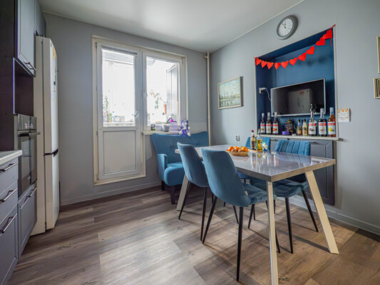 Продам трехкомнатную (3-комн.) квартиру, Преображенская ул, 4, Люберцы г