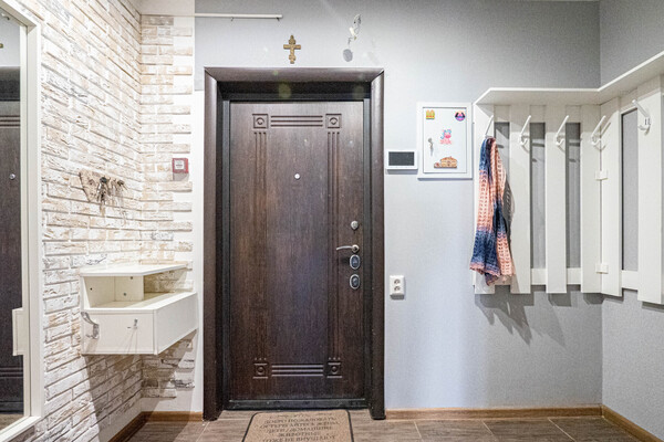 Продам трехкомнатную (3-комн.) квартиру, Преображенская ул, 4, Люберцы г