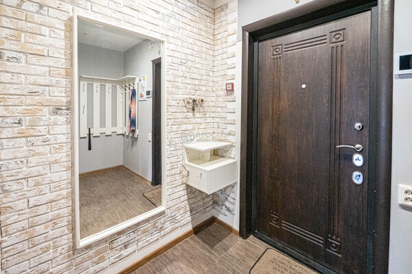 Продам трехкомнатную (3-комн.) квартиру, Преображенская ул, 4, Люберцы г