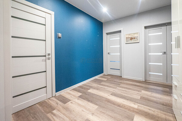 Продам трехкомнатную (3-комн.) квартиру, Преображенская ул, 4, Люберцы г