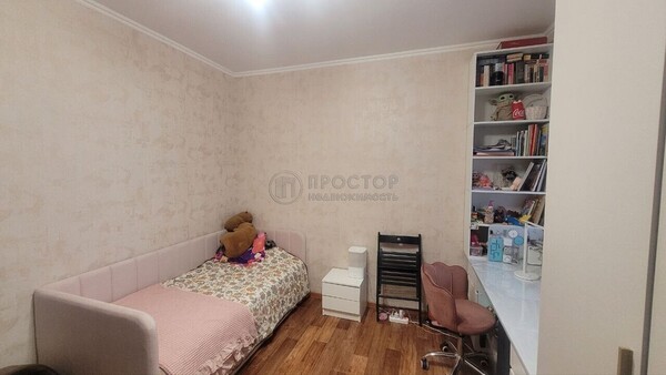 Продам двухкомнатную (2-комн.) квартиру, Радужная ул, 2, Видное г