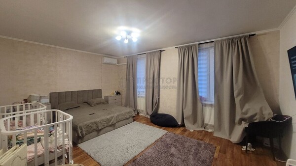 Продам двухкомнатную (2-комн.) квартиру, Радужная ул, 2, Видное г