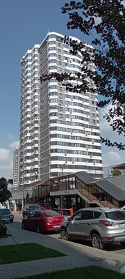 Продам двухкомнатную (2-комн.) квартиру, Адмиралтейский б-р, 3к2, Краснодар г