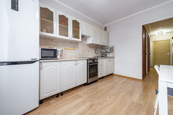 Продам однокомнатную (1-комн.) квартиру, Дачный пр-кт, 4Ак3, Санкт-Петербург г