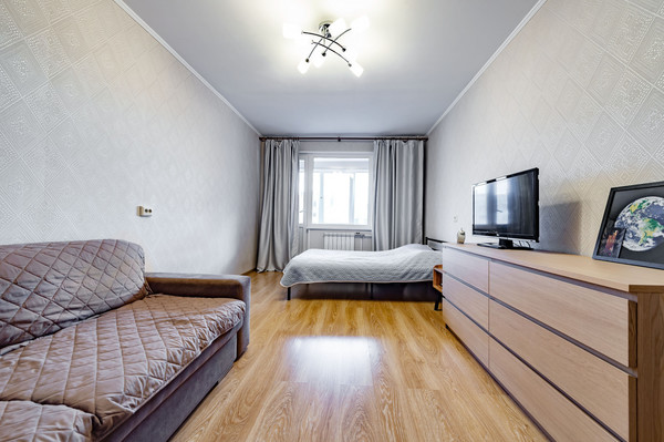 Продам однокомнатную (1-комн.) квартиру, Дачный пр-кт, 4Ак3, Санкт-Петербург г