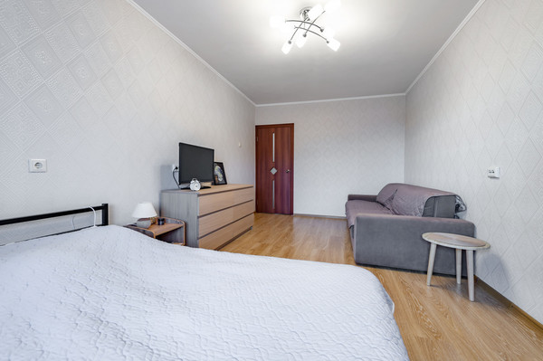 Продам однокомнатную (1-комн.) квартиру, Дачный пр-кт, 4Ак3, Санкт-Петербург г