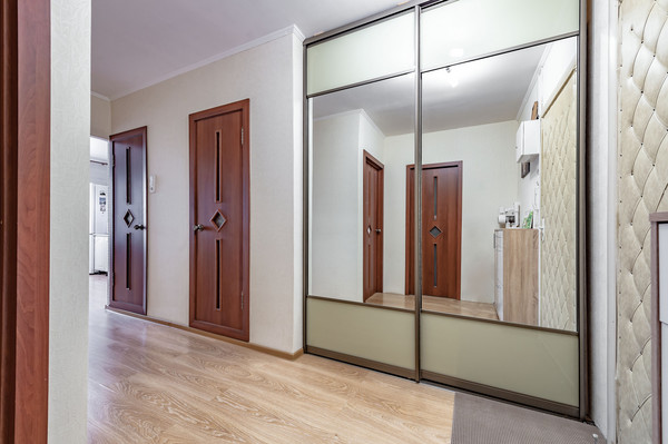 Продам однокомнатную (1-комн.) квартиру, Дачный пр-кт, 4Ак3, Санкт-Петербург г