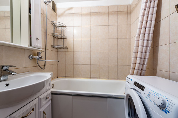 Продам однокомнатную (1-комн.) квартиру, Дачный пр-кт, 4Ак3, Санкт-Петербург г