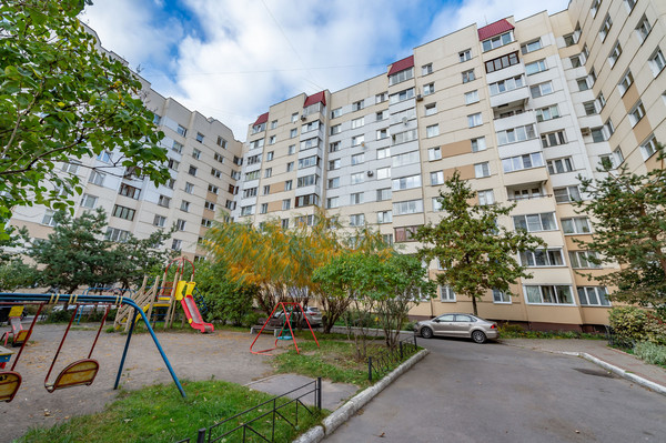 Продам однокомнатную (1-комн.) квартиру, Дачный пр-кт, 4Ак3, Санкт-Петербург г