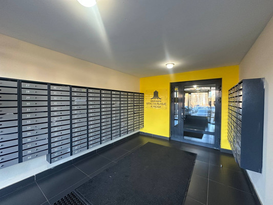 Продам однокомнатную (1-комн.) квартиру, Латвийская ул, 58к3, Екатеринбург г