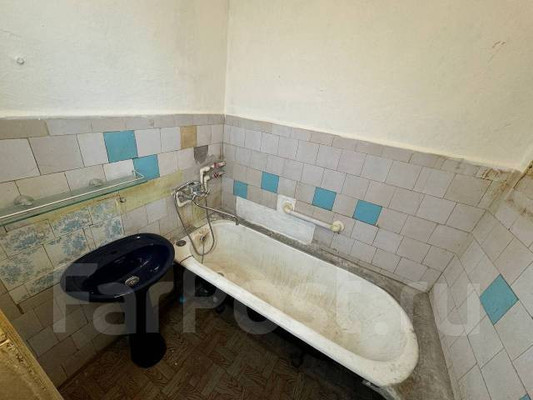 Продам двухкомнатную (2-комн.) квартиру, Мира пр-кт, 34, Комсомольск-на-Амуре г