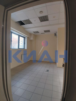 Сдам торговое помещение 147 м2, Навигационная ул, 5, Красноярск г