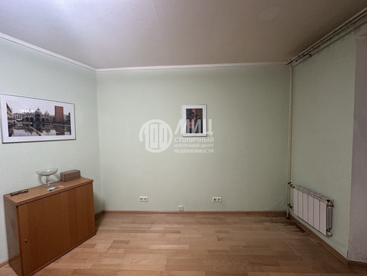 Продам однокомнатную (1-комн.) квартиру, Матроса Железняка б-р, 3, Москва г
