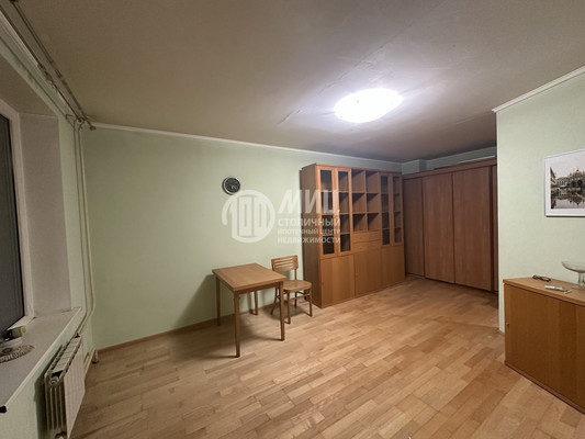 Продам однокомнатную (1-комн.) квартиру, Матроса Железняка б-р, 3, Москва г