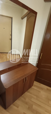 Продам однокомнатную (1-комн.) квартиру, Матроса Железняка б-р, 3, Москва г