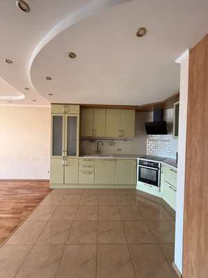 Продам трехкомнатную (3-комн.) квартиру, Карамышевская наб, 20к1, Москва г
