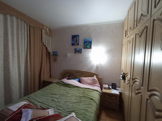 Продам трехкомнатную (3-комн.) квартиру, Октябрьское ш, 1А, Волгодонск г