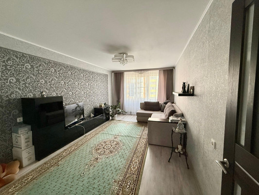 Продам двухкомнатную (2-комн.) квартиру, им. Академика Лукьяненко П.П. ул, 34, Краснодар г