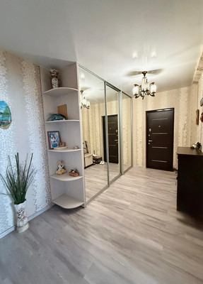 Продам двухкомнатную (2-комн.) квартиру, им. Академика Лукьяненко П.П. ул, 34, Краснодар г