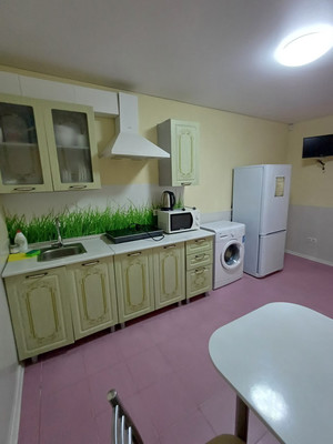 Продам коммерческое помещение 150 м2, Большая Морская ул, Мирный пгт