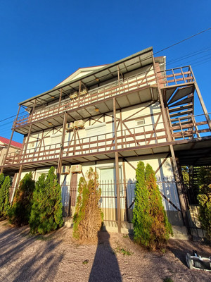 Продам коммерческое помещение 150 м2, Большая Морская ул, Мирный пгт