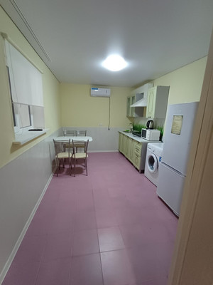 Продам коммерческое помещение 150 м2, Большая Морская ул, Мирный пгт