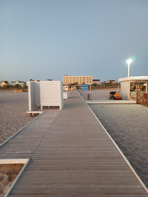 Продам коммерческое помещение 150 м2, Большая Морская ул, Мирный пгт