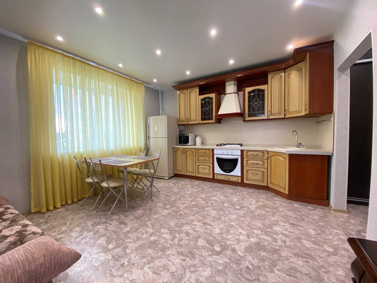 Продам однокомнатную (1-комн.) квартиру, Гагарина ул, 151, Ханты-Мансийск г