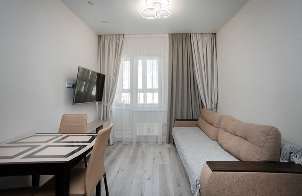 Продам двухкомнатную (2-комн.) квартиру, Самаровская ул, 10, Ханты-Мансийск г