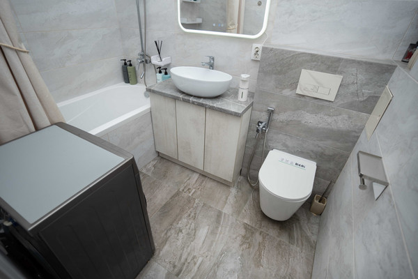 Продам двухкомнатную (2-комн.) квартиру, Самаровская ул, 10, Ханты-Мансийск г