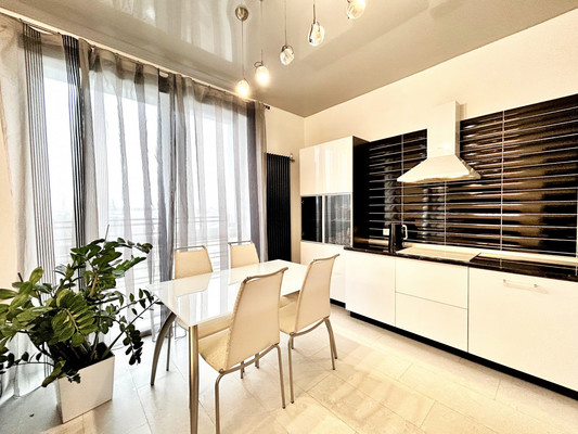 Сдам трехкомнатную (3-комн.) квартиру, Революции ул, 21кА, Пермь г