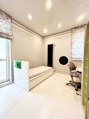 Сдам трехкомнатную (3-комн.) квартиру, Революции ул, 21кА, Пермь г