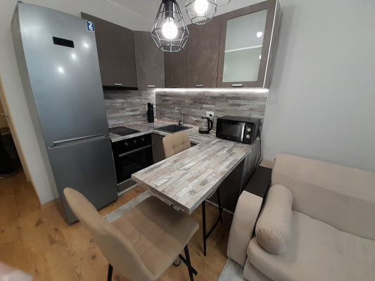 Продам однокомнатную (1-комн.) квартиру, Толубеевский проезд, 8к2, Парголово п