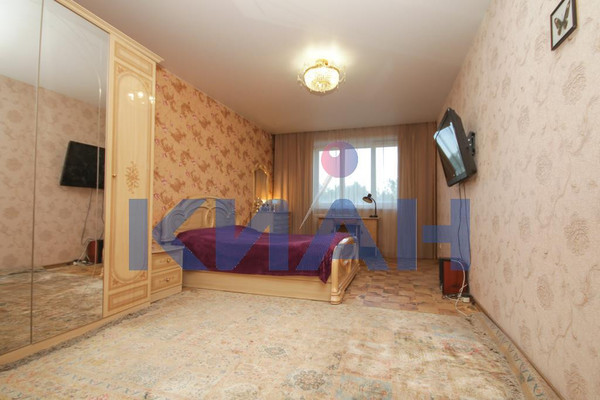 Продам однокомнатную (1-комн.) квартиру, Толстого ул, 17, Красноярск г