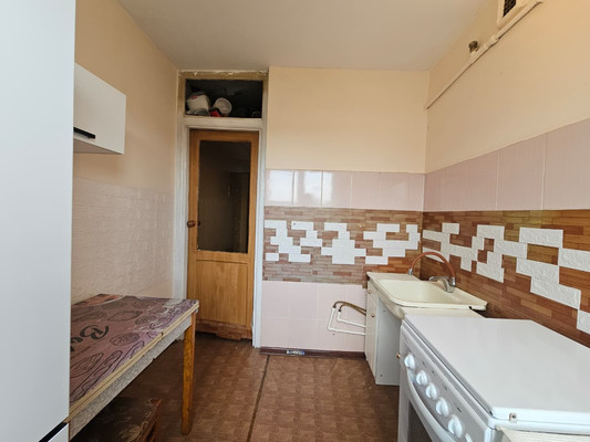 Продам двухкомнатную (2-комн.) квартиру, Ашурова ул, 28, Нальчик г