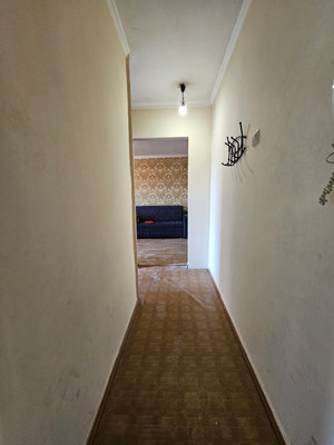 Продам двухкомнатную (2-комн.) квартиру, Ашурова ул, 28, Нальчик г
