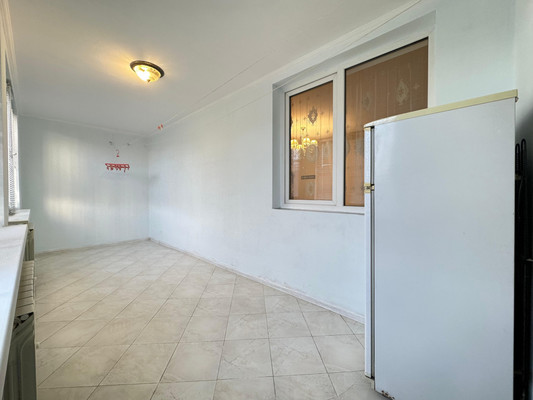 Продам многокомнатную квартиру, Мальбахова ул, 15, Нальчик г