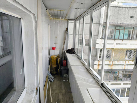 Продам трехкомнатную (3-комн.) квартиру, Баумана ул, 181, Иркутск г