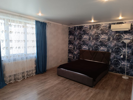 Продам двухкомнатную (2-комн.) квартиру, Дзержинского пр-кт, 221, Новороссийск г