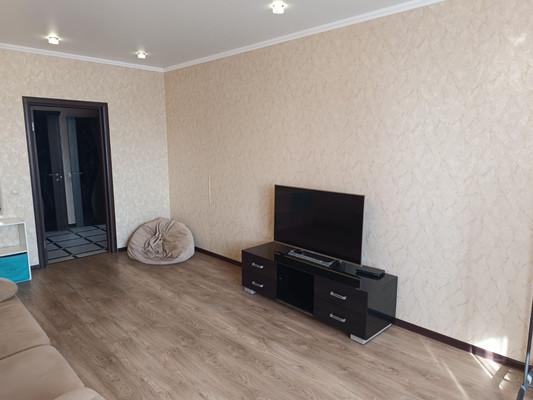 Продам двухкомнатную (2-комн.) квартиру, Дзержинского пр-кт, 221, Новороссийск г