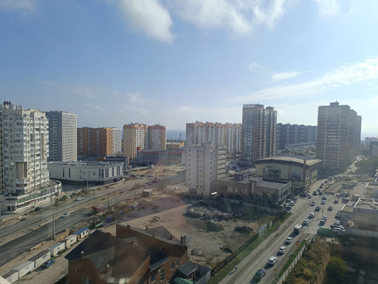 Продам двухкомнатную (2-комн.) квартиру, Дзержинского пр-кт, 221, Новороссийск г