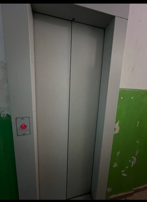 Продам трехкомнатную (3-комн.) квартиру, Имама Шамиля пр-кт, 39, Махачкала г